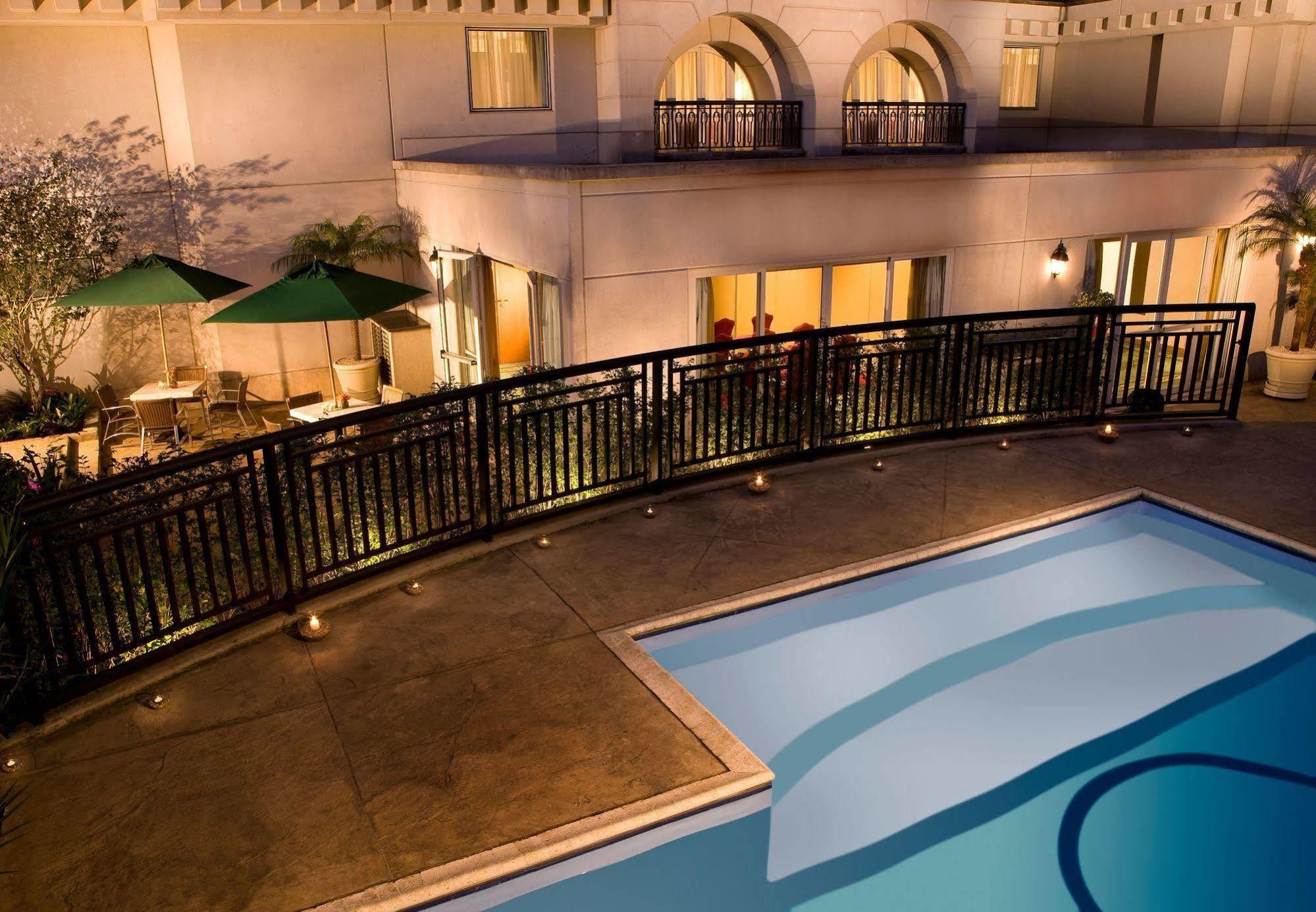 Marriott Executive Apartments São Paulo Buitenkant foto
